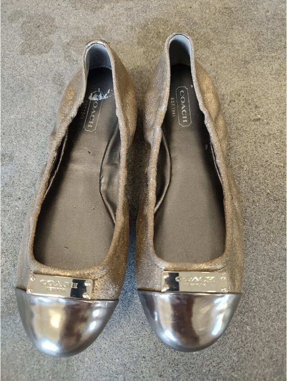 COACH Chelsea Metallic Shimmer Darsi Ballet Flats Cap Toe Silver Size 6.5B
